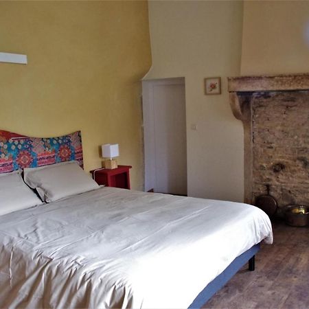 Le Vieux Pont Bed & Breakfast Saint-Julien  Ngoại thất bức ảnh