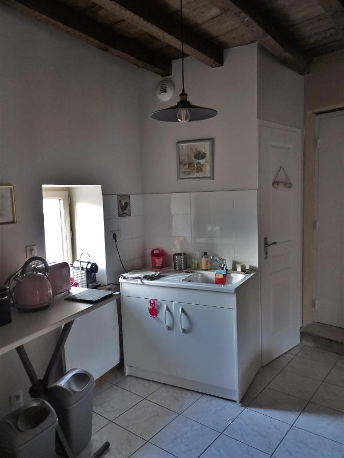 Le Vieux Pont Bed & Breakfast Saint-Julien  Ngoại thất bức ảnh